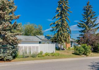 Photo 24: 5602 Ladbrooke Place SW in Calgary: Lakeview Detached for sale : MLS®# A1251585