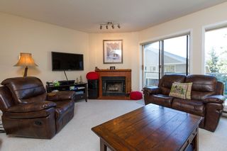 Photo 3: 3163 ST MORITZ Crescent in Whistler: Blueberry Hill Townhouse for sale in "BLUEBERRY HILL ESTATES" : MLS®# R2218282