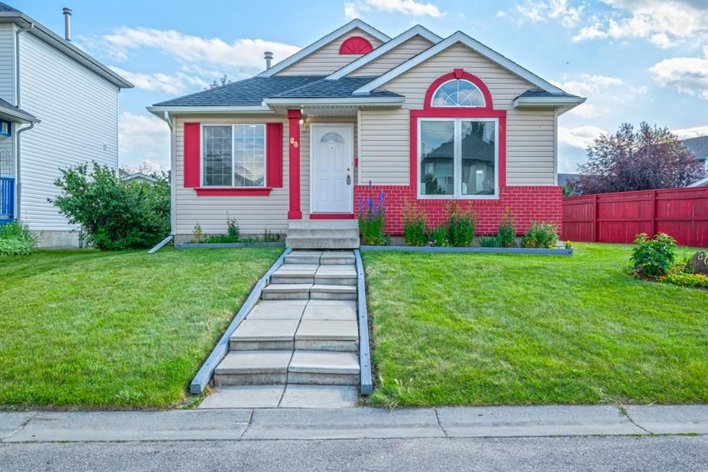Main Photo: 80 Somerside Common SW in Calgary: Somerset Detached for sale : MLS®# A1243741