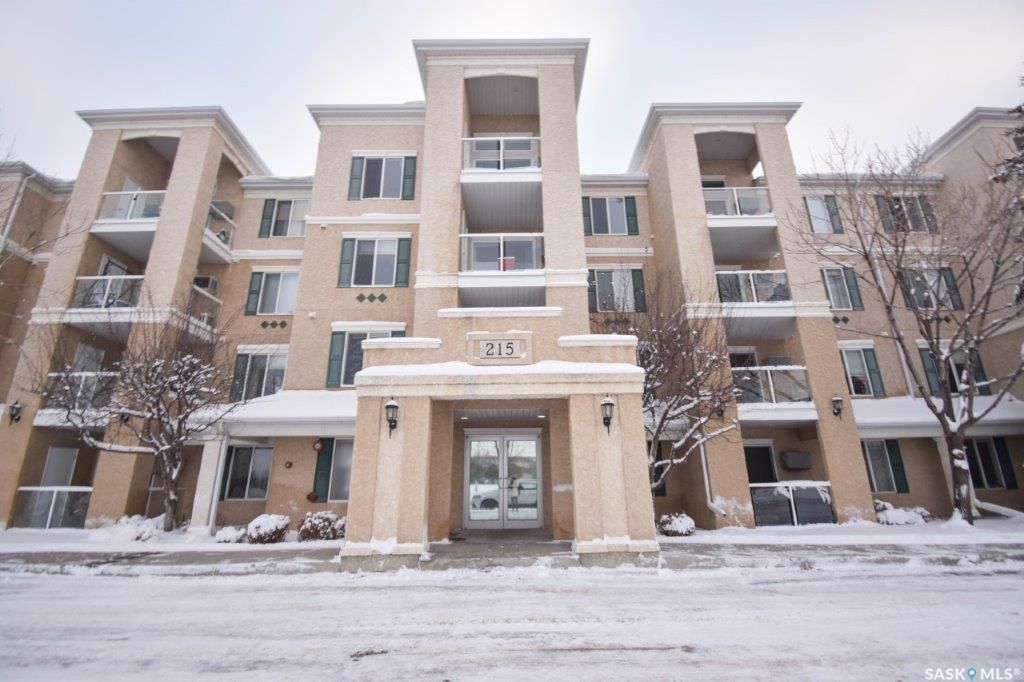 Main Photo: 204 215 Lowe Road in Saskatoon: University Heights Residential for sale : MLS®# SK922906
