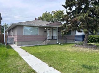 Main Photo: 3129 & 3131 37 Street SW in Calgary: Glenbrook Full Duplex for sale : MLS®# A2141384