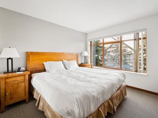 Photo 13: 30 4355 NORTHLANDS Boulevard in Whistler: Whistler Village Townhouse for sale in "NorthStar" : MLS®# R2843217