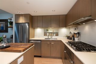 Photo 8: 1111 111 E 1ST Avenue in Vancouver: Mount Pleasant VE Condo for sale in "BLOCK 100" (Vancouver East)  : MLS®# R2565026