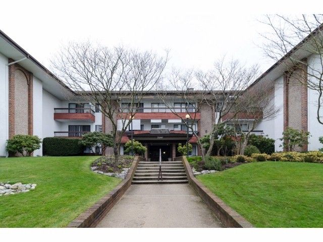 Main Photo: 303 7180 LINDEN Avenue in Burnaby: Highgate Condo for sale in "Linden House" (Burnaby South)  : MLS®# V1054983