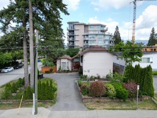 Photo 7: 627 SMITH Avenue in Coquitlam: Coquitlam West House for sale : MLS®# R2783172
