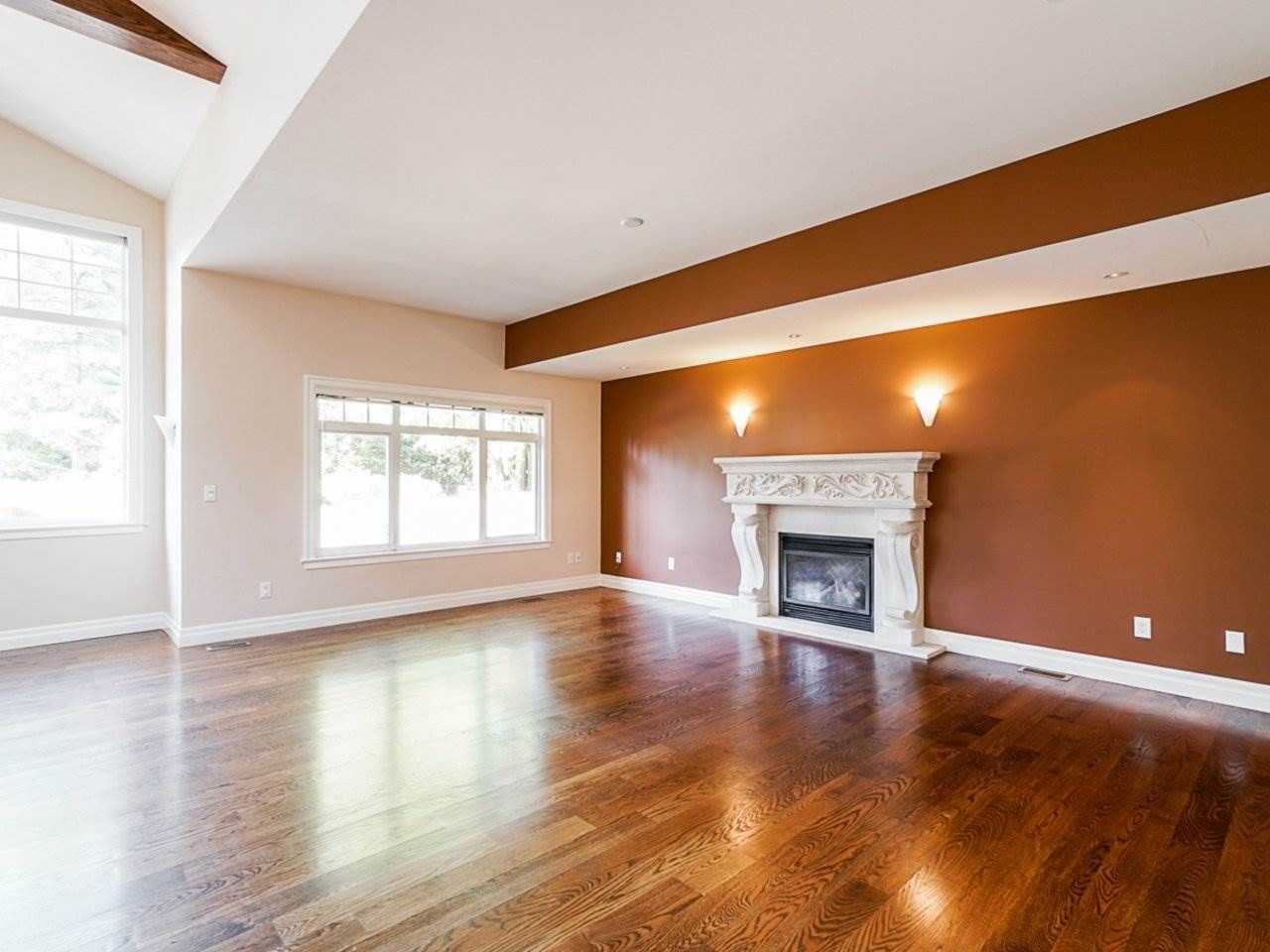 Photo 6: Photos: 850 FOREST HILLS Drive in North Vancouver: Edgemont House for sale in "Edgemont" : MLS®# R2506878