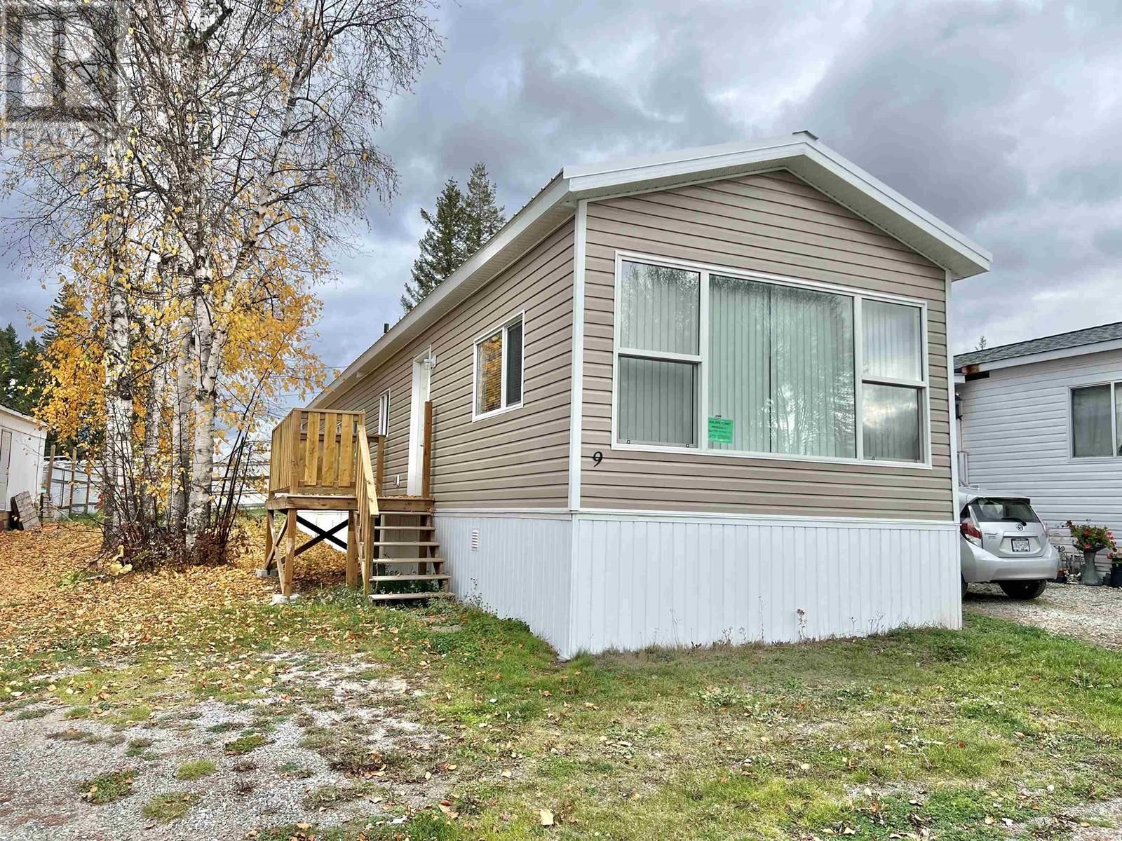 Main Photo: 9 3387 RED BLUFF ROAD in Quesnel: House for sale : MLS®# R2823578