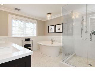 Photo 10: 2479 W 47TH Avenue in Vancouver: Kerrisdale House for sale in "KERRISDALE" (Vancouver West)  : MLS®# V942222