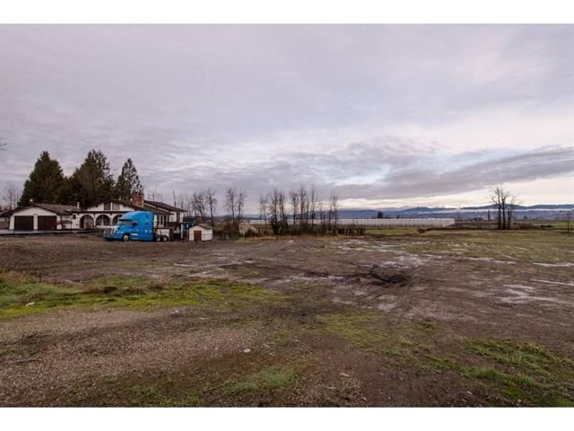 Main Photo: 32947 Clayburn Road in Abbotsford: House for sale