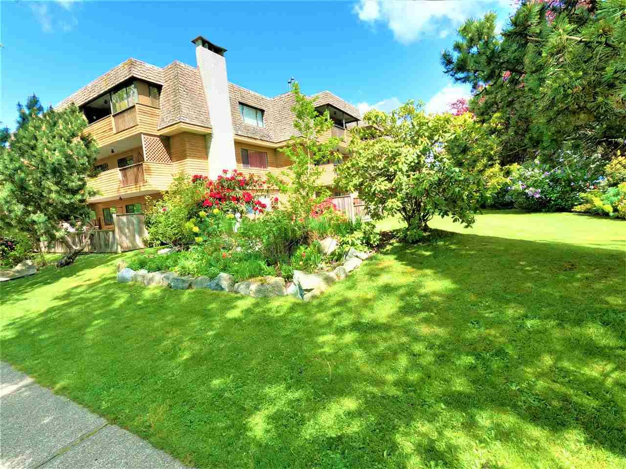 Photo 2: Photos: 103 2299 E 30TH Avenue in Vancouver: Victoria VE Condo for sale in "TWIN COURT" (Vancouver East)  : MLS®# R2576456