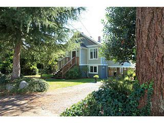 Photo 1: 235 W. St James Road in North Vancouver: Upper Lonsdale House for sale : MLS®# V1026225