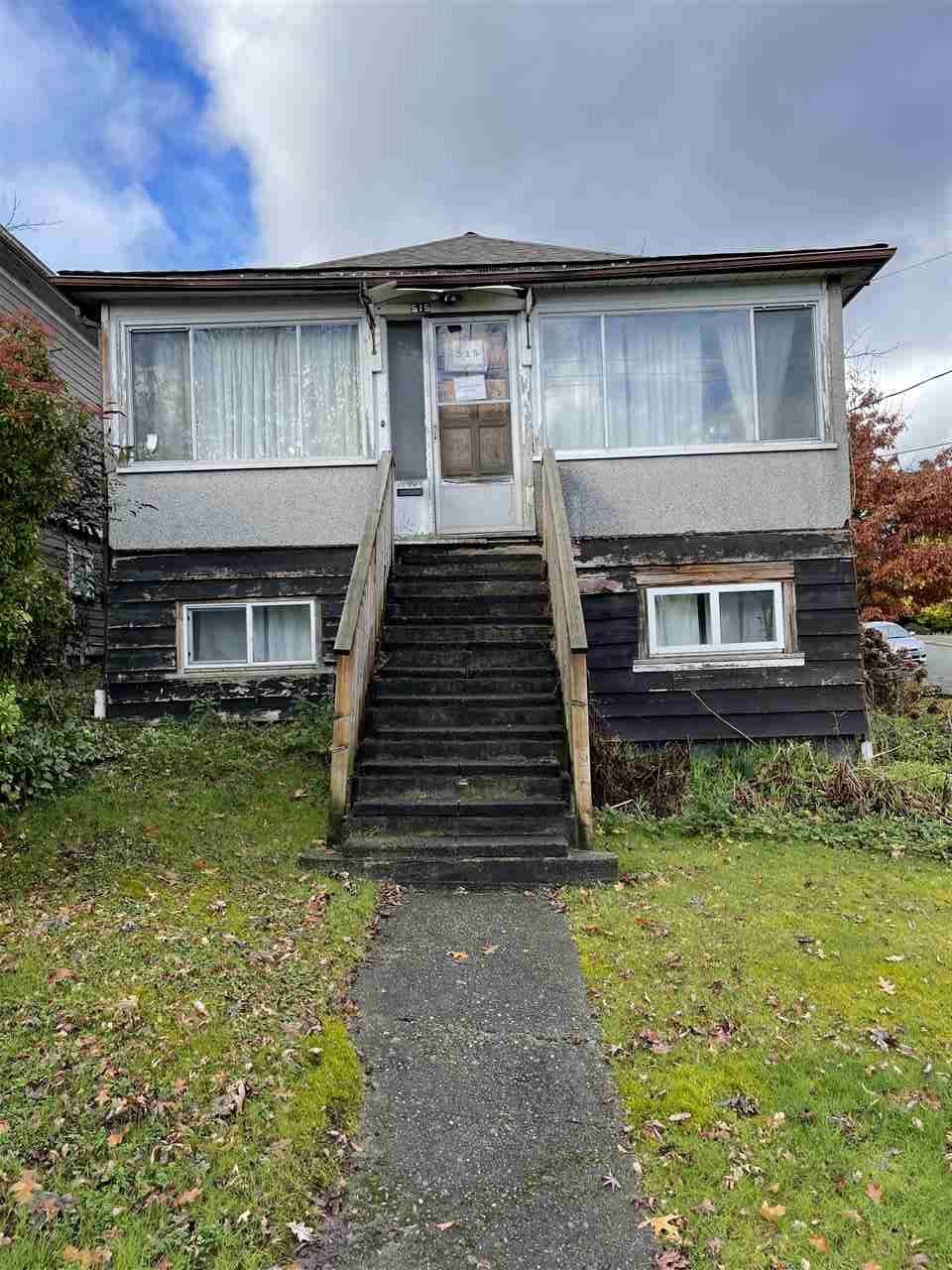 Main Photo: 515 MCDONALD Street in New Westminster: The Heights NW House for sale : MLS®# R2539228