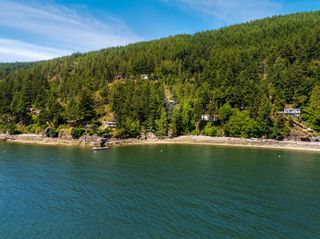 Photo 8: 1429 EAGLE CLIFF Road: Bowen Island House for sale : MLS®# R2677335