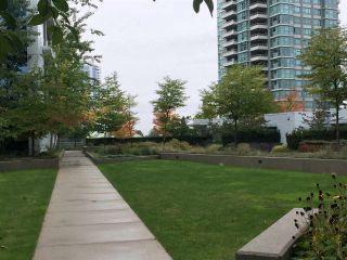 Photo 11: 506 4400 BUCHANAN Street in Burnaby: Brentwood Park Condo for sale (Burnaby North)  : MLS®# R2374660