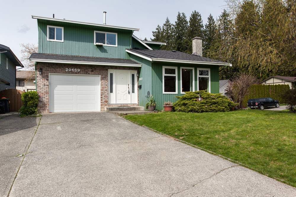 Main Photo: 20469 TELEGRAPH Trail in Langley: Walnut Grove House for sale : MLS®# R2257553