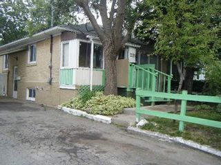 Photo 1:  in Richmond Hill: Crosby House (Bungalow) for sale : MLS®# N2998366