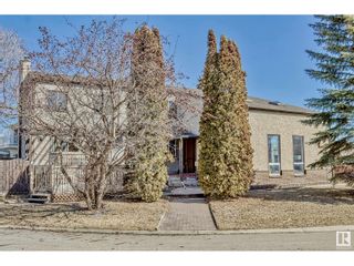 Photo 1: 1822 104 ST NW in Edmonton: House for sale : MLS®# E4342422