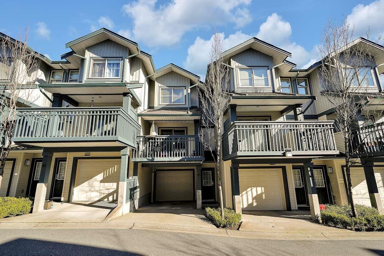 Main Photo: 63 19250 65 Avenue in Surrey: Clayton Townhouse for sale in "Sunberry Court" (Cloverdale)  : MLS®# R2661180