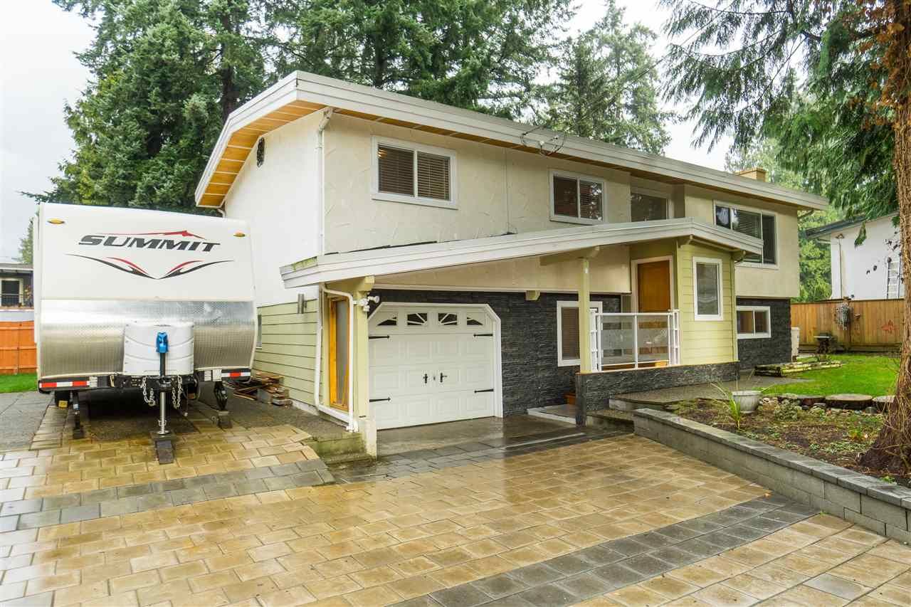 Main Photo: 20025 37A AVENUE in : Brookswood Langley House for sale : MLS®# R2432317