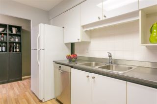Photo 10: 201 106 W KINGS Road in North Vancouver: Upper Lonsdale Condo for sale in "Kings Court" : MLS®# R2214893