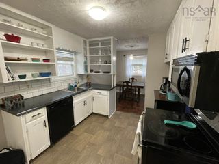 Photo 2: 38 Birch Street in New Minas: Kings County Residential for sale (Annapolis Valley)  : MLS®# 202208223
