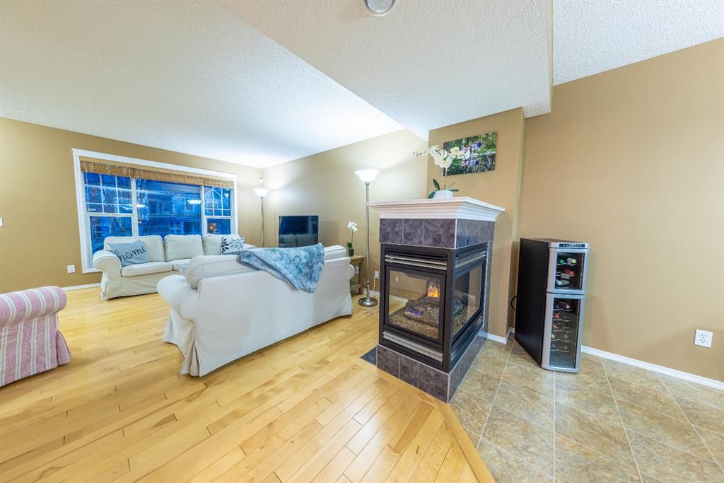 Photo 15: Photos: 83 Tuscany Springs Way NW in Calgary: Tuscany Detached for sale : MLS®# A1195730
