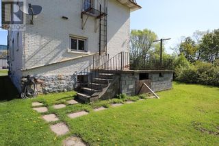 Photo 9: 489 Cathcart ST in Sault Ste. Marie: Multi-family for sale : MLS®# SM231076