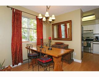 Photo 3: 8672 SW MARINE Drive in Vancouver: Marpole Townhouse for sale (Vancouver West)  : MLS®# V789020