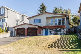 Photo 2: 5930 181 Street in Surrey: Cloverdale BC House for sale (Cloverdale)  : MLS®# R2737789