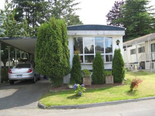 Photo 1: 67 7850 KING GEORGE Boulevard in Surrey: East Newton Manufactured Home for sale : MLS®# R2094060