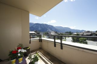 Photo 10: 318 1211 VILLAGE GREEN Way in Squamish: Downtown SQ Condo for sale in "ROCKCLIFF AT EAGLEWIND" : MLS®# R2372303