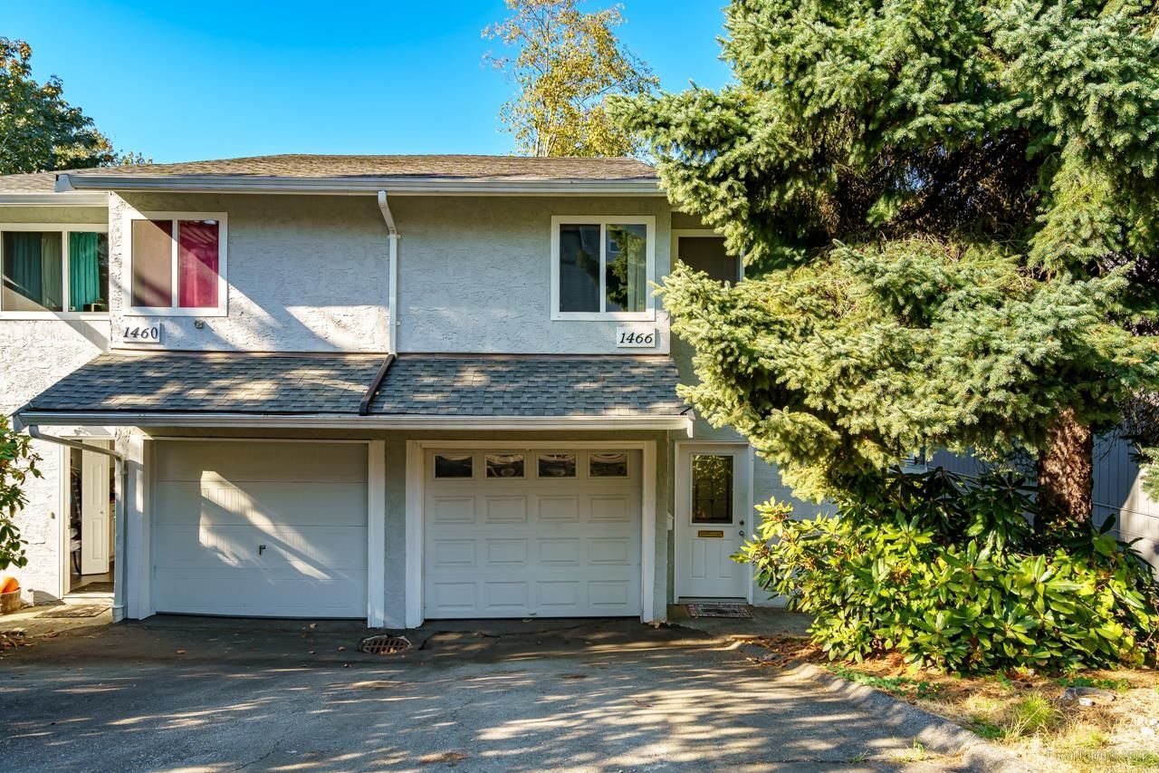 1466  MARY HILL Lane, Port Coquitlam