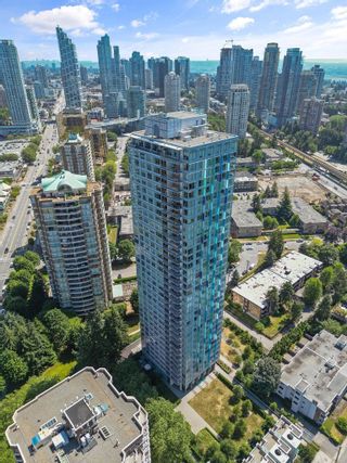Photo 4: 101 5883 BARKER Avenue in Burnaby: Metrotown Condo for sale in "ALDYNNE ON THE PARK" (Burnaby South)  : MLS®# R2713263
