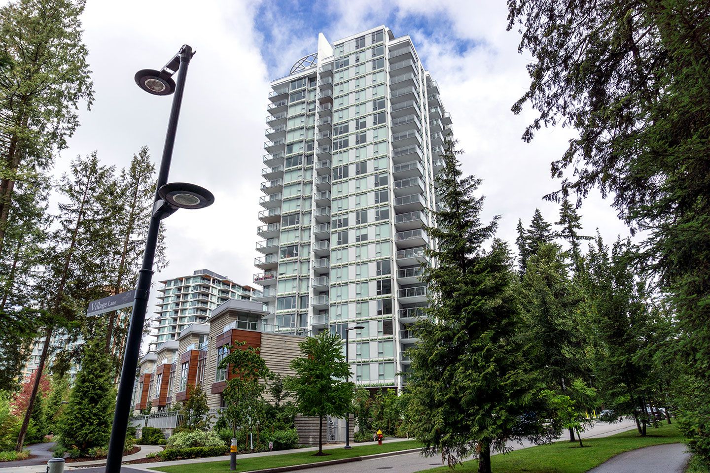 Main Photo: 206 3355 BINNING Road in Vancouver: University VW Condo for sale in "Binning Tower" (Vancouver West)  : MLS®# R2348141