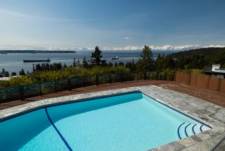 Photo 24: 4130 BURKEHILL Place in West Vancouver: Bayridge House for sale : MLS®# R2742090