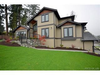 Photo 3: 11 Channery Pl in VICTORIA: VR Hospital House for sale (View Royal)  : MLS®# 622135