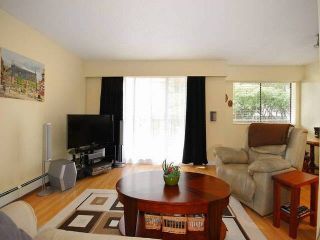 Photo 3: 108 175 E 5TH Street in North Vancouver: Lower Lonsdale Condo for sale in "WELLINGTON MANOR" : MLS®# V1121964