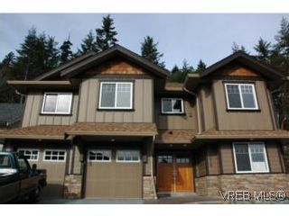Photo 1: 1016 Arngask Ave in VICTORIA: La Florence Lake House for sale (Langford)  : MLS®# 494055