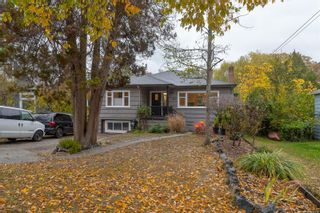 Photo 2: 903 Richmond Ave in Victoria: Vi Fairfield East House for sale : MLS®# 918410