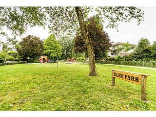 Photo 17: 301 2231 WELCHER Avenue in Port Coquitlam: Central Pt Coquitlam Condo for sale in "PLACE ON THE PARK" : MLS®# V1072515