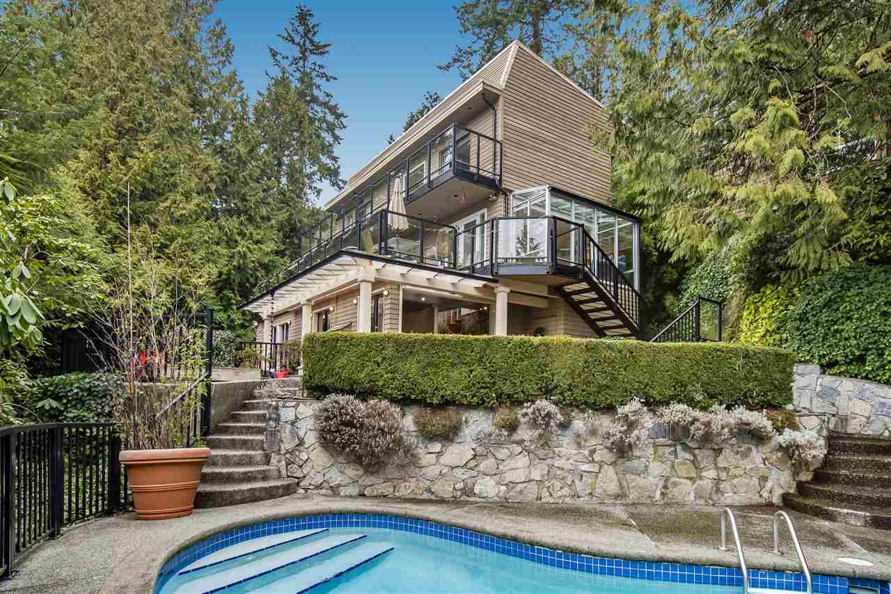 Main Photo: 3855 BAYRIDGE Avenue in West Vancouver: Bayridge House for sale : MLS®# R2540779