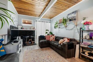 Photo 5: 120 Oaktree Close SW in Calgary: Oakridge Semi Detached (Half Duplex) for sale : MLS®# A2129115