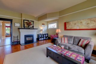 Photo 8: 84 Moss St in Victoria: Vi Fairfield West House for sale : MLS®# 891138
