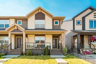 Photo 1: 27 Wolf Willow Boulevard SE in Calgary: C-281 Semi Detached (Half Duplex) for sale : MLS®# A2020421