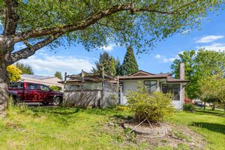 Photo 5: 8454 SPENSER Place in Surrey: Bear Creek Green Timbers House for sale : MLS®# R2880708