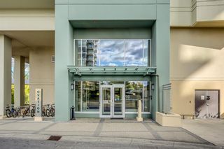 Main Photo: 802 99 Spruce Place SW in Calgary: Spruce Cliff Apartment for sale : MLS®# A2050822
