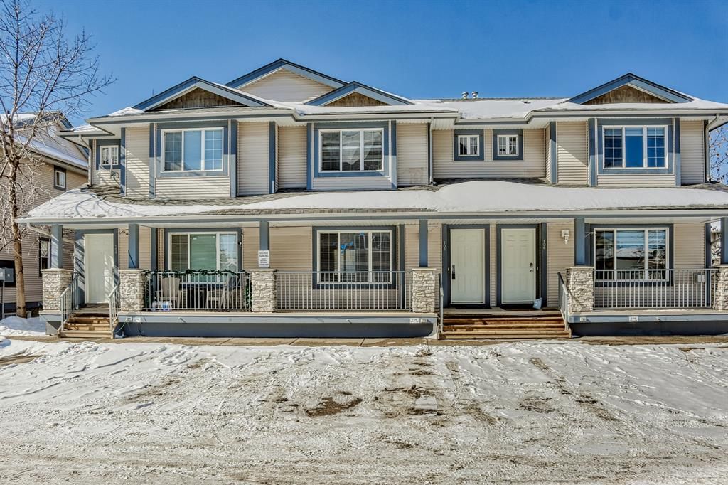 Main Photo: 106 Eversyde Point SW in Calgary: Evergreen Row/Townhouse for sale : MLS®# A2032566