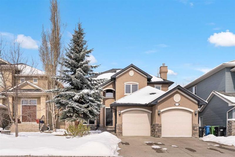 FEATURED LISTING: 16 Evergreen Square Southwest Calgary
