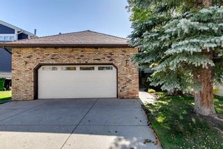 Main Photo: 8332 Hawkview Manor Link NW in Calgary: Hawkwood Detached for sale : MLS®# A2079961