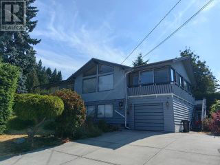 Photo 1: 3298 VANANDA AVE in Powell River: House for sale : MLS®# 17436